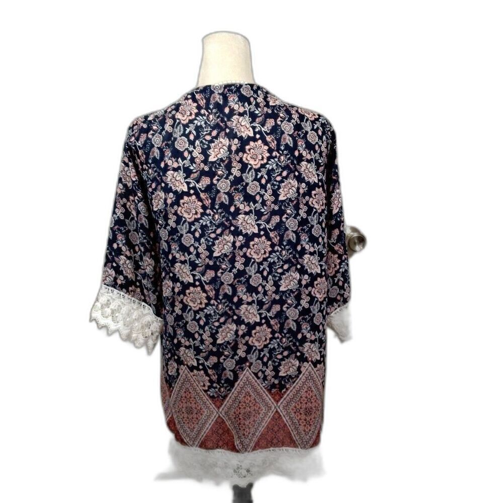Gypsies & Moondust Womens Size Med Kimono Navy Blue Floral 3/4 Lace Sleeve - Picture 2 of 9